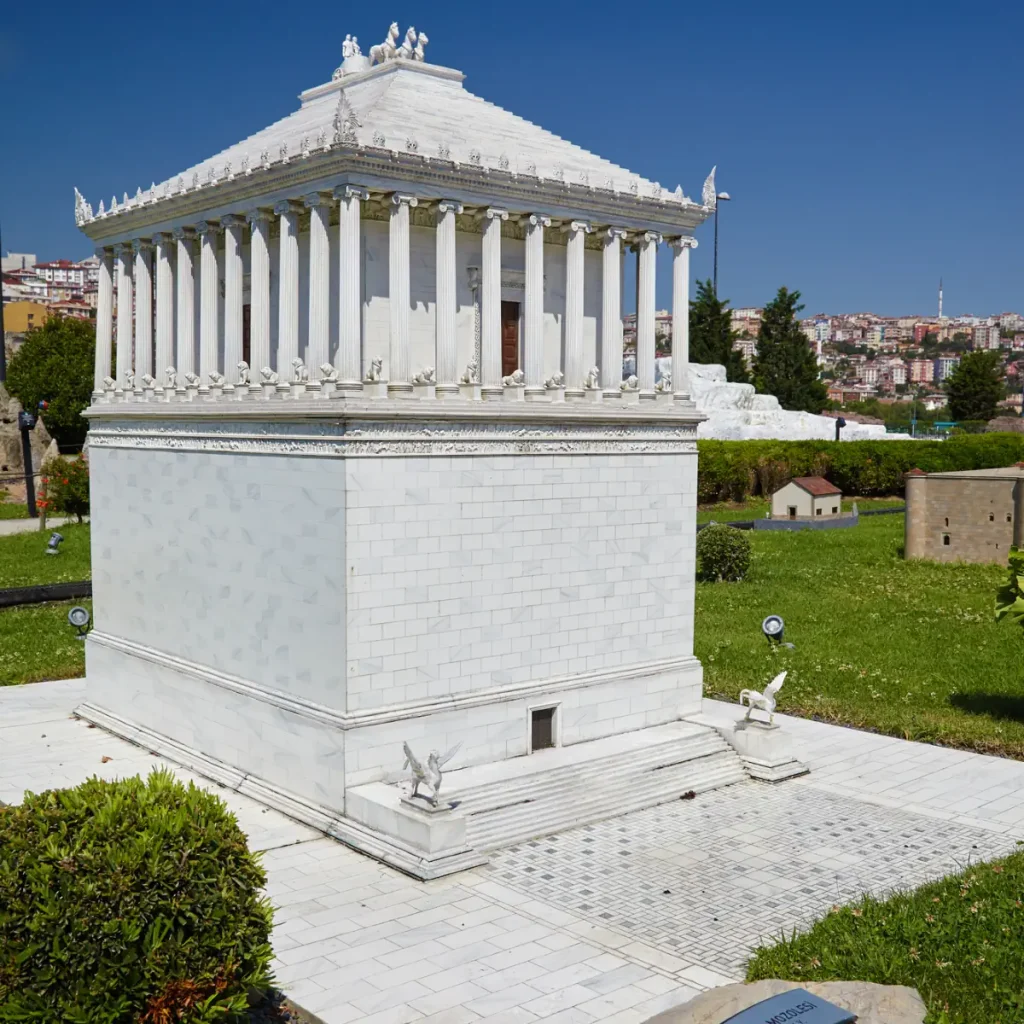 Seven Wonders of the World: Mausoleum of Mausolus