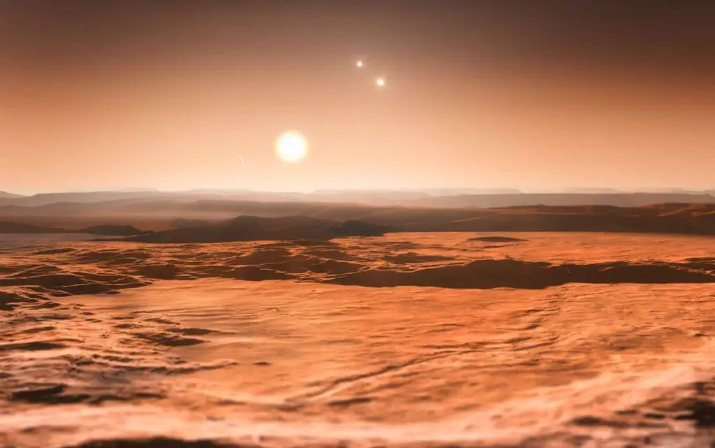 Planet with three stars