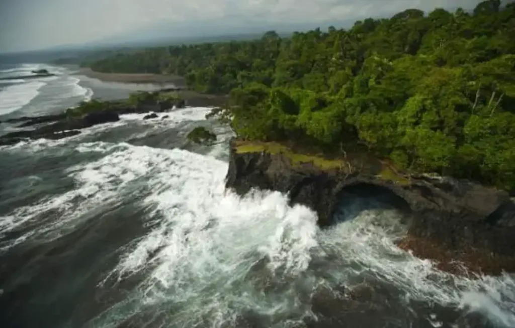 San Antonio de Ureca is the wettest place in Africa.