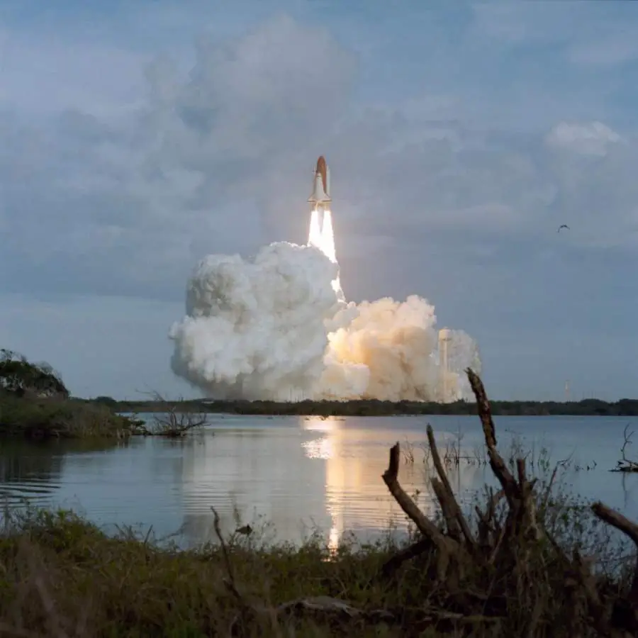 TDRS-6 launch on January 13, 1993