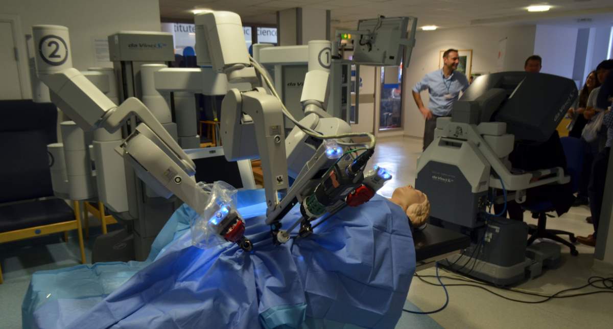 Da Vinci Robot Surgical System at Cambridge Science Festival 2015