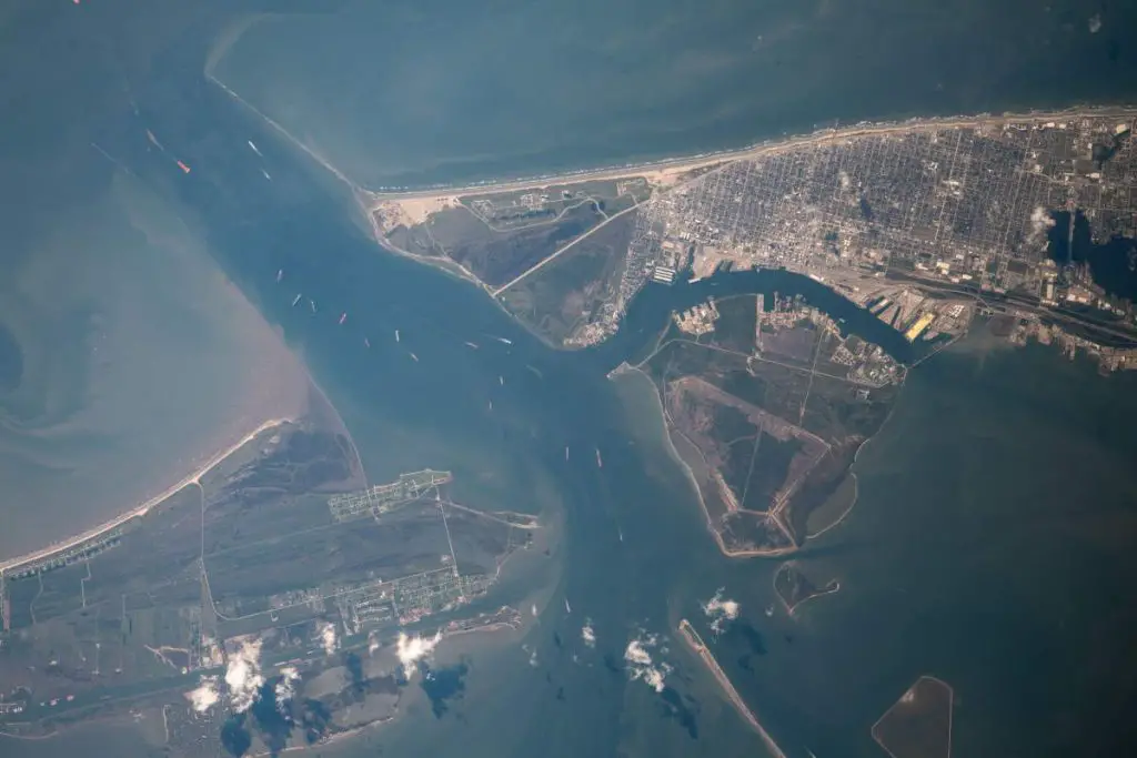 Most beautiful Earth photos from ISS in 2019 - Galveston and Bolivar Peninsula