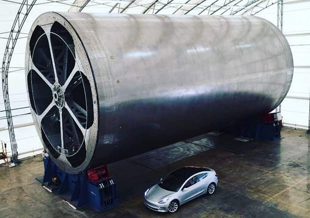 SpaceX Starship huge carbon-fiber cylinder