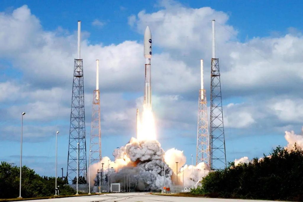 Atlas V rocket, New Horizons Launch