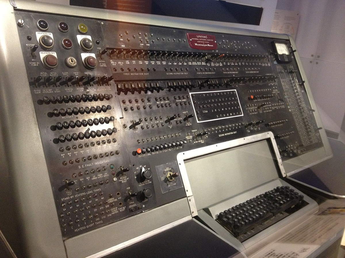 UNIVAC I console