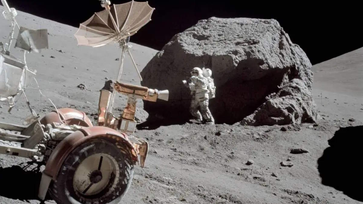 Apollo 17 EVA-3 [December 13, 1972] - the last moonwalk